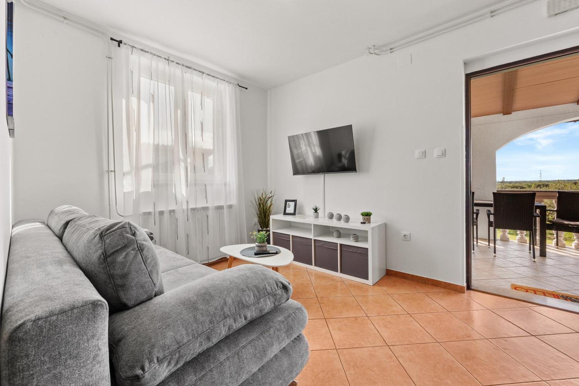 Apartment Danica Valtura ภายนอก รูปภาพ